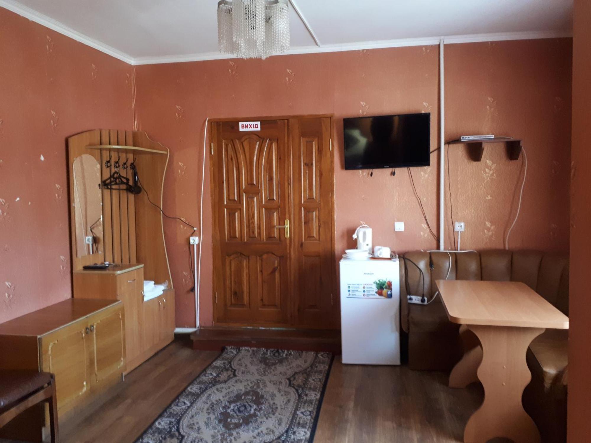 Hotel Gostynnyi Dvir Sharhorod Extérieur photo