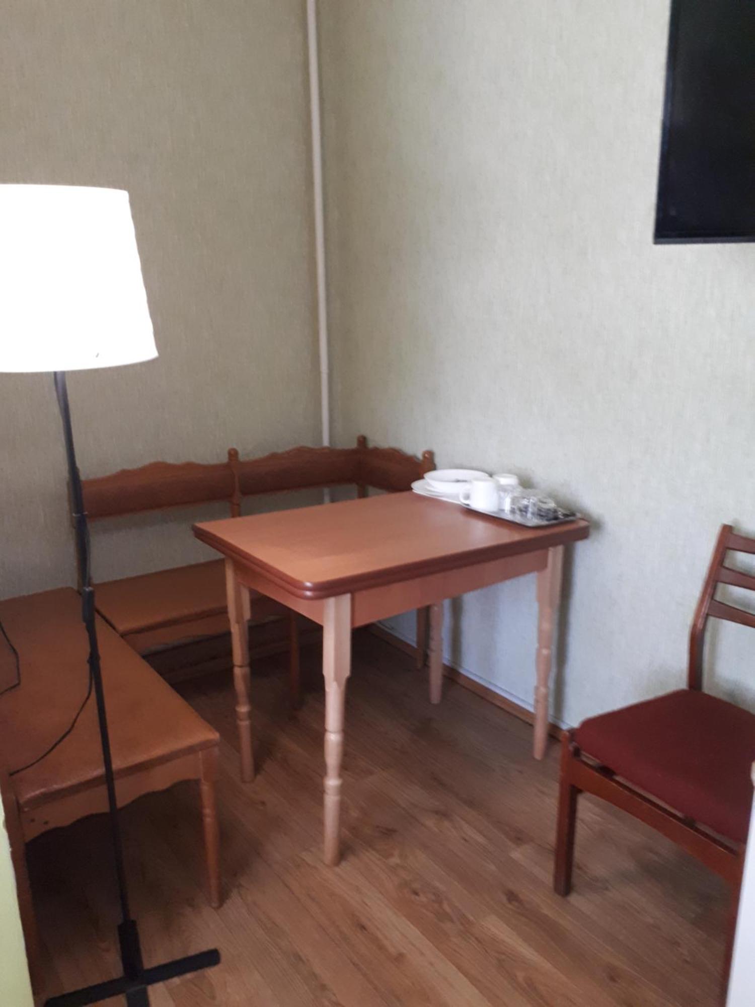 Hotel Gostynnyi Dvir Sharhorod Extérieur photo