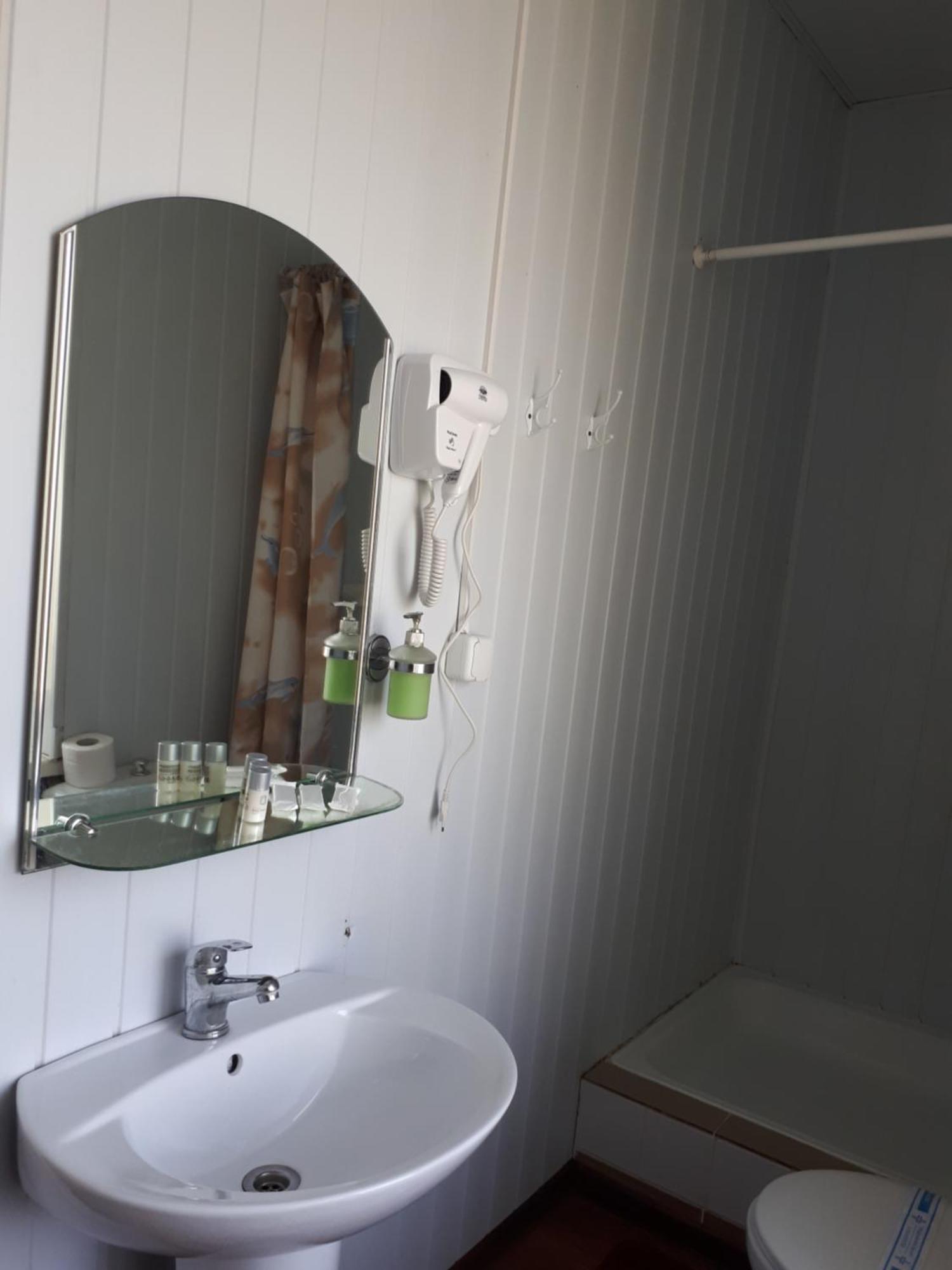 Hotel Gostynnyi Dvir Sharhorod Extérieur photo