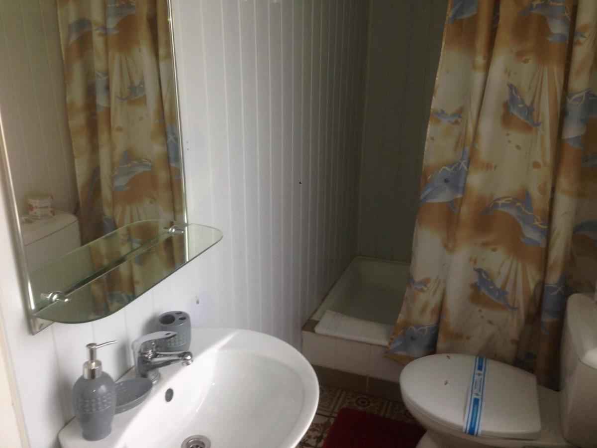 Hotel Gostynnyi Dvir Sharhorod Extérieur photo
